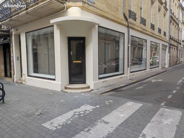 VENTE MURS COMMERCIAUX LIBRES 53 m² env. BORDEAUX HYPER CENTRE secteur Gambetta