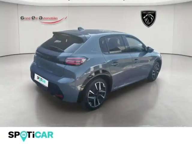 Peugeot 208 1.2 100ch s&amp;s envy — photo 6
