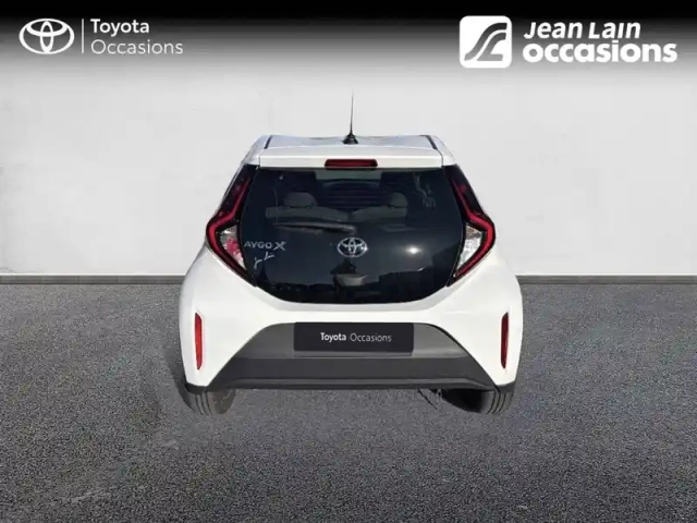 Toyota Aygo X 1.0 vvt-i 72 — photo 6