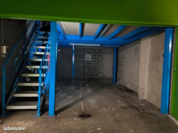 Box de stockage très grand format Paris centre