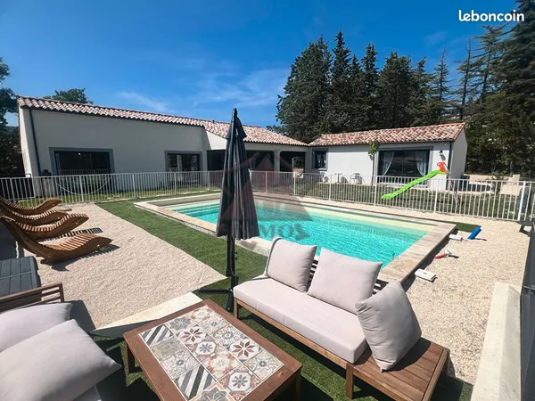Maison 7 pièces 159 m²