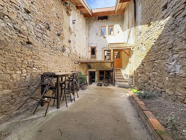 Maison Saint Amour 4 pièce(s) 89.77 m2