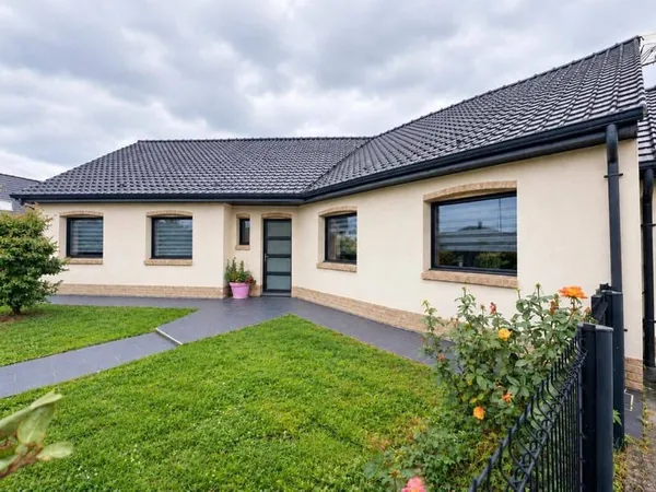 Maison de plain-pied 5 pièces 115 m²