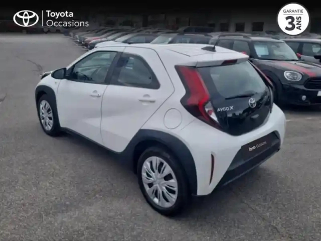 Toyota Aygo X 1.0 vvt-i 72ch dynamic — photo 2