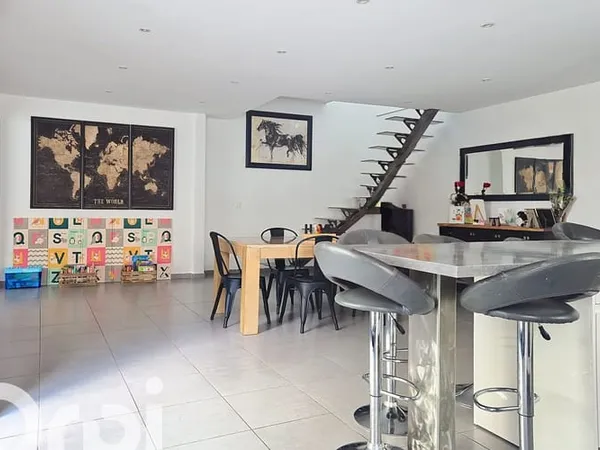 Maison 4 pièces 170 m²