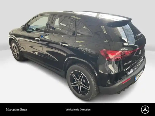 Mercedes Eqa 250+ — photo 3