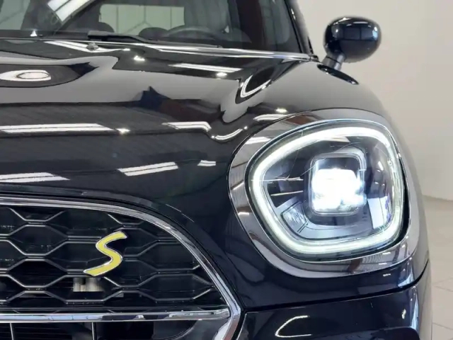 Mini Mini countryman 125 - 95 ch all4 bva6 — photo 6