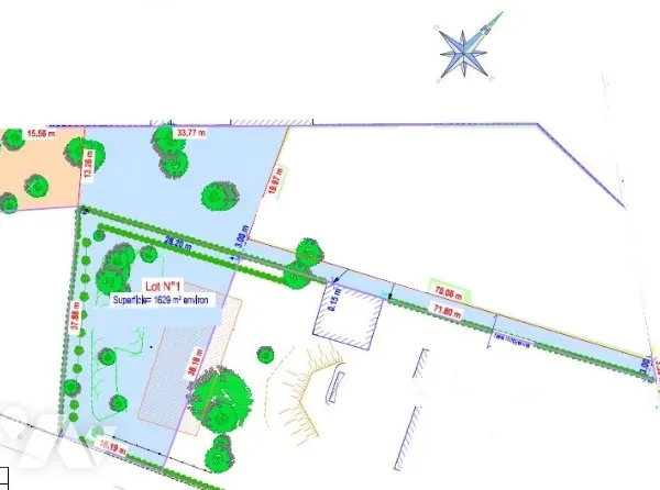 Terrain 1629 m²