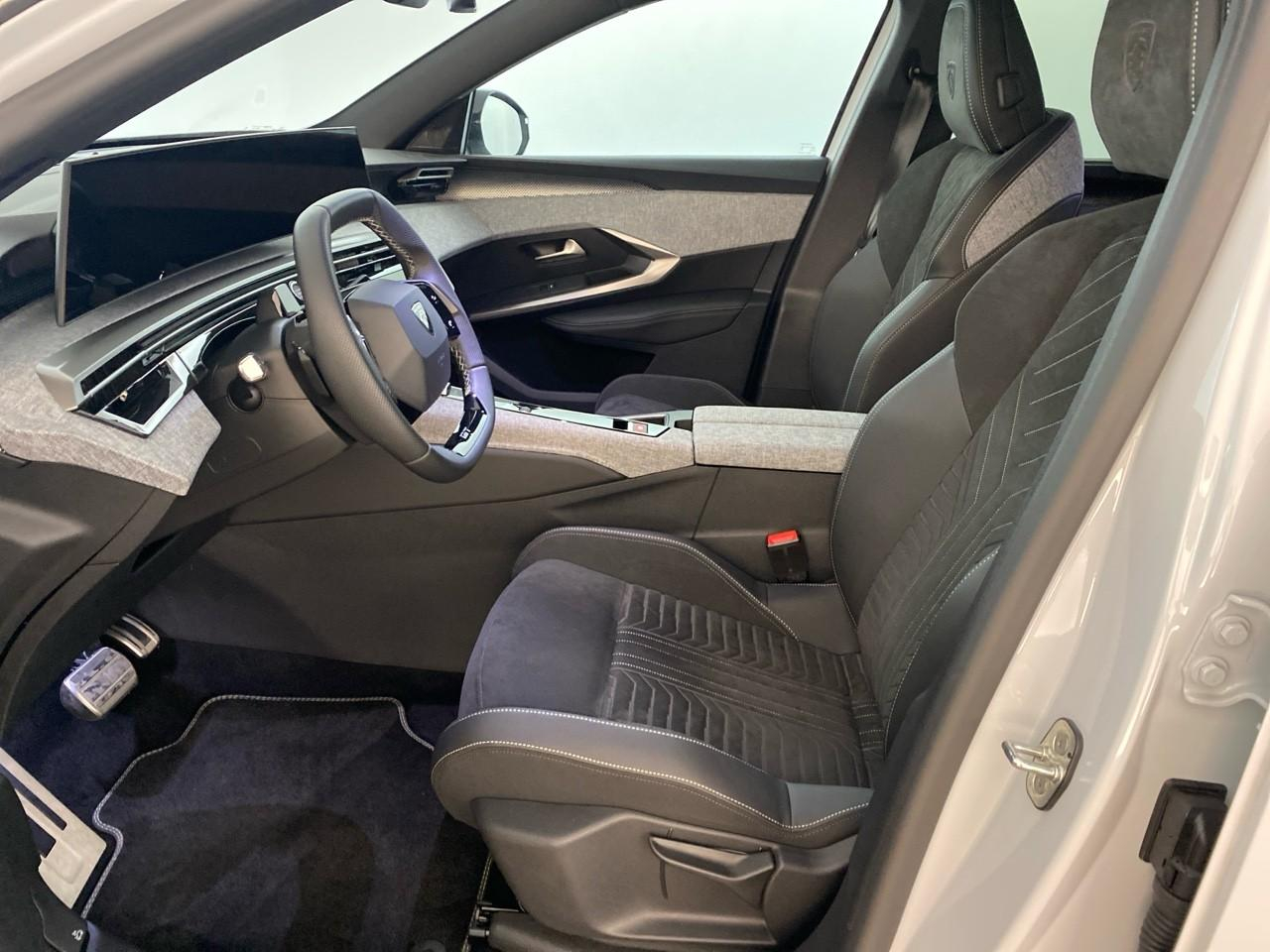 Peugeot 5008 hybrid 145 ch e-dcs6 gt — photo 9