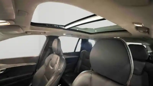 Volvo Xc90 recharge t8 awd 310+145 ch geartronic 8 7pl — photo 15