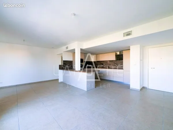 Appartement 4 pièces 79 m²