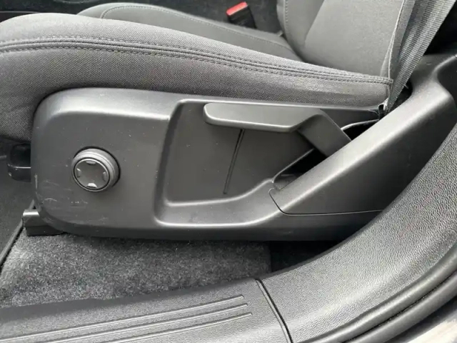 Volvo C40 recharge 231 ch 1edt — photo 11