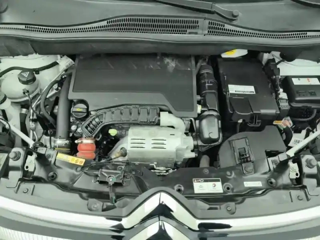 Citroën C3 Aircross puretech 110 s&amp;s bvm6 max — photo 7