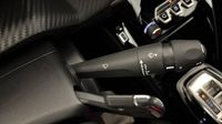 Peugeot 2008 1.2 PureTech 130ch S&S GT EAT8 — photo 24
