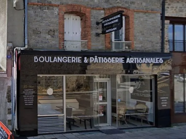 Maison de Ville avec local commercial