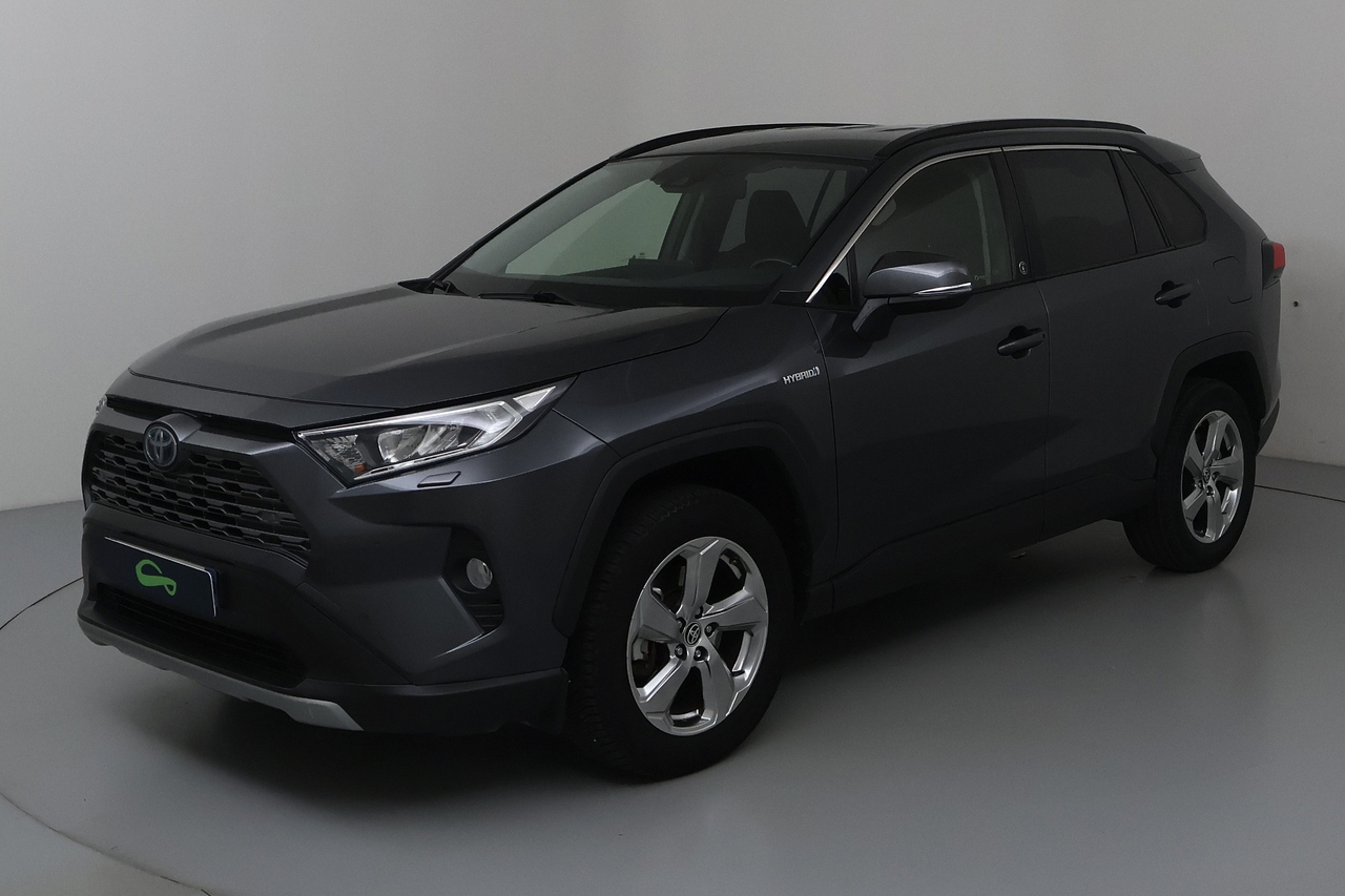 Toyota RAV 4 — photo 1