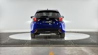 Toyota Yaris 116h Design 5p MY22 — photo 6