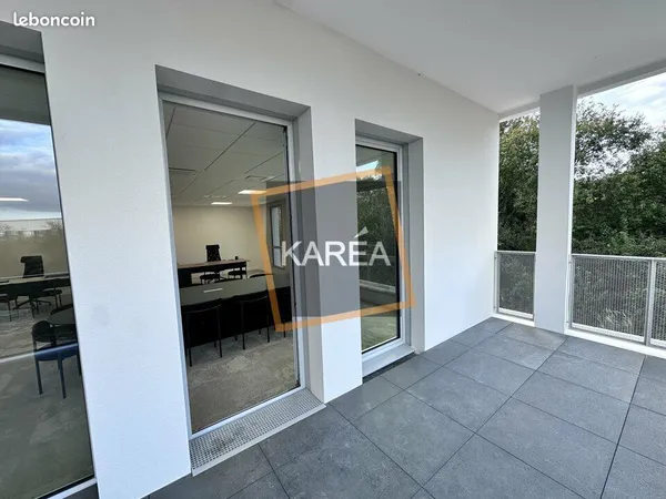 Bureaux 196 m² SERRIS