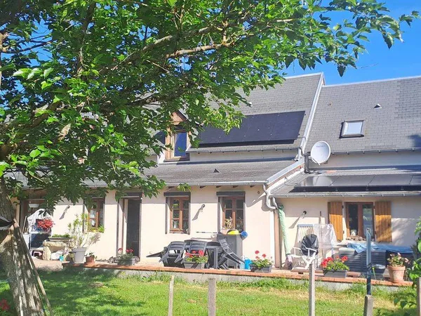 Maison 7 pièces 230 m²