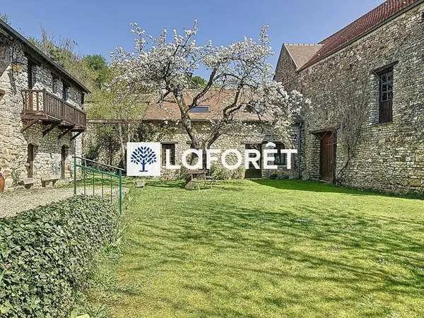 Maison 8 pièces 191 m²