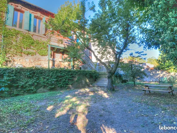 Maison de ville 5 pièces 130 m²