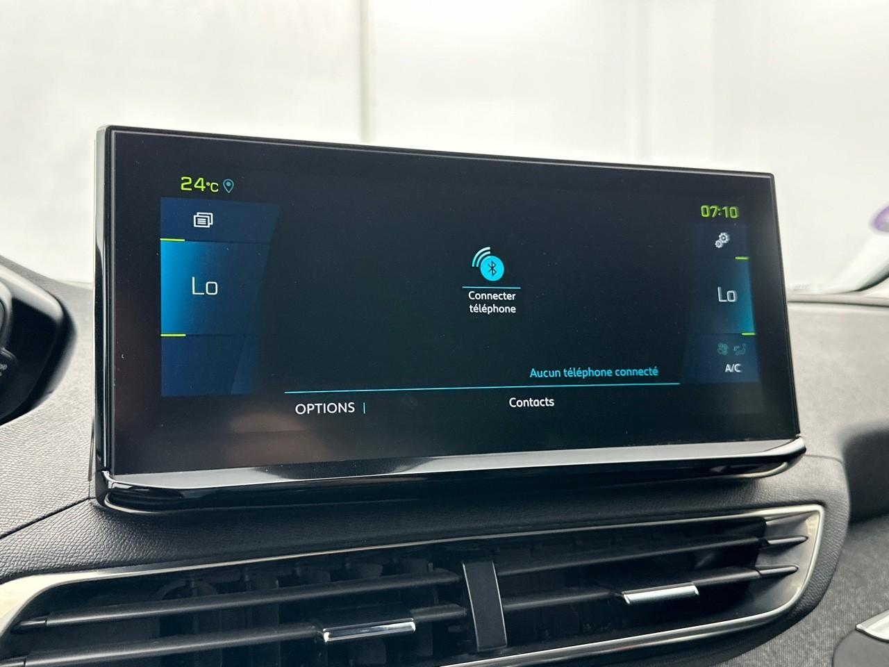 Peugeot 3008 hybrid 225 e-eat8 roadtrip — photo 24