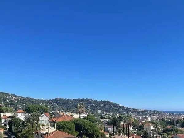 Un tres bel appartement, a voir absolument