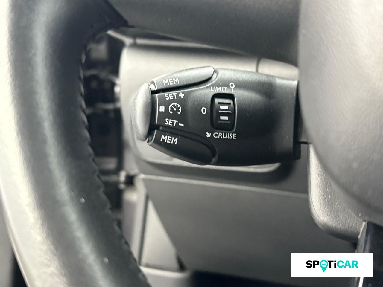 Citroën C3 1.2 puretech 83ch s&s shine — photo 18