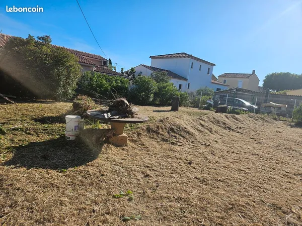 Terrain constructible