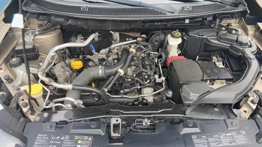 Renault Kadjar 1.2 TCe Energy 130 - Intens – 2015 – 106752 km – Essence – Boîte Manuelle — photo 31