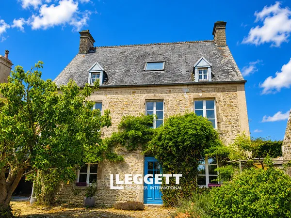 Maison 7 pièce(s), SAINTE-MÈRE-ÉGLISE