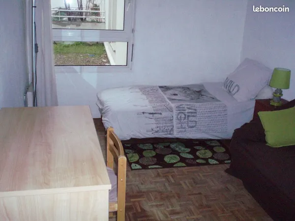 Chambre dans appartement pour étudiant(e) ou salarié(e)