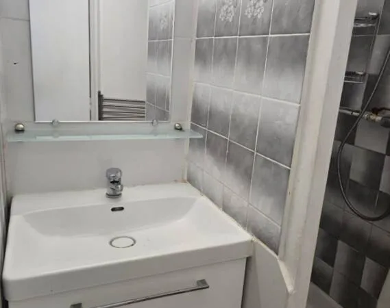 Appartement 1 pièce 14 m²