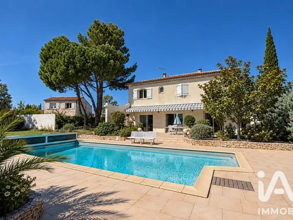 Maison 5 pièces 158 m²