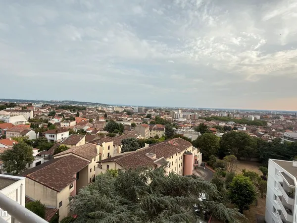 T3 lumineux avec vue panoramique, 2 balcons, ascenseur, cave et parking - Guilheméry / Saint-Aubin