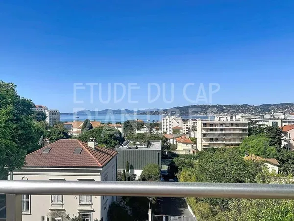 Cap d'Antibes- Juan les PIns -Appartement 4P à louer