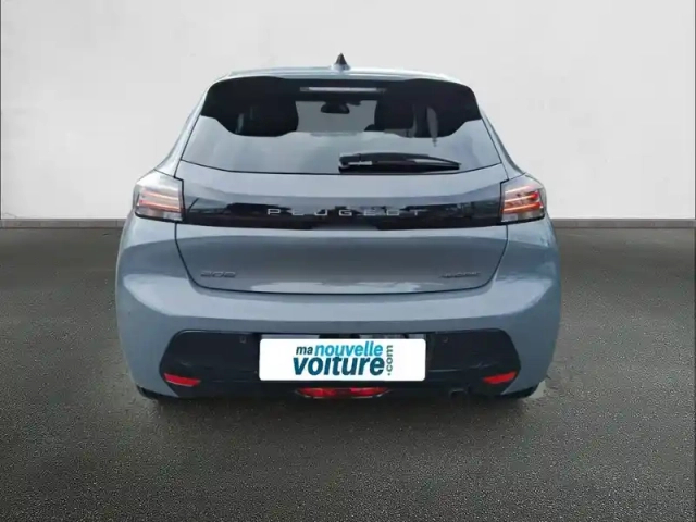 Peugeot 208 hybrid 110 e-dcs6 — photo 51