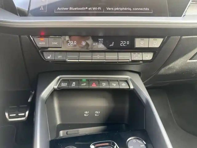 Audi A3 allstreet 40 tfsi e hybride rechargeable 204 s tronic 6 — photo 22