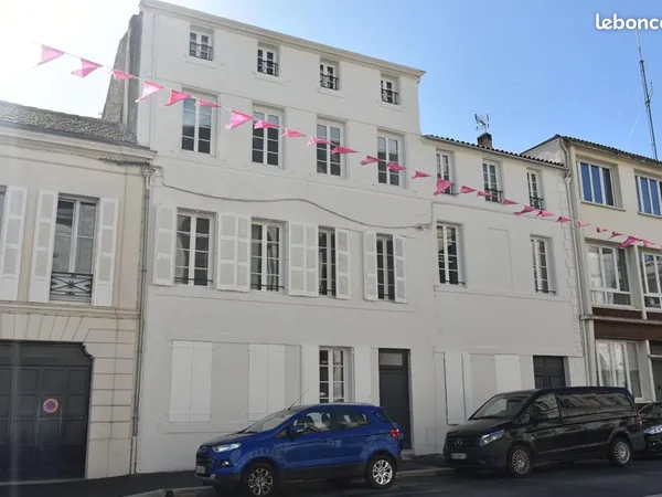 Appartement 1 pièce 57 m²