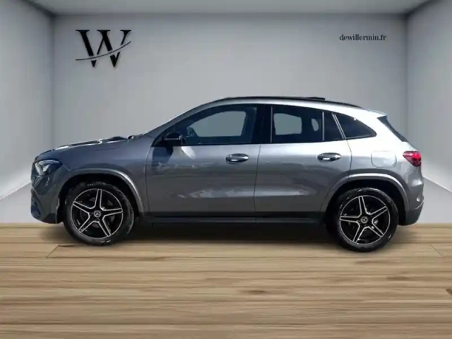 Mercedes Gla 200 d amg line — photo 22
