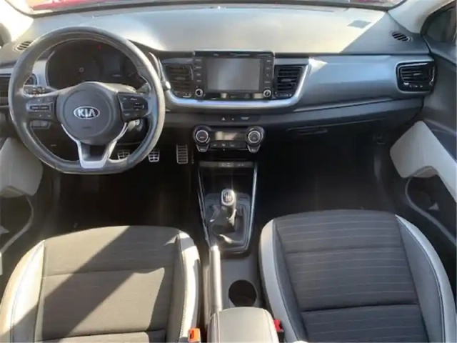 Kia Stonic 1.0 t-gdi 120 ch isg bvm6 — photo 6