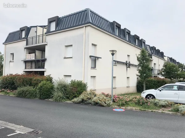 Vends appartement T3 meublé de 53,37 m² avec balcon/terrasse, parking et piscine