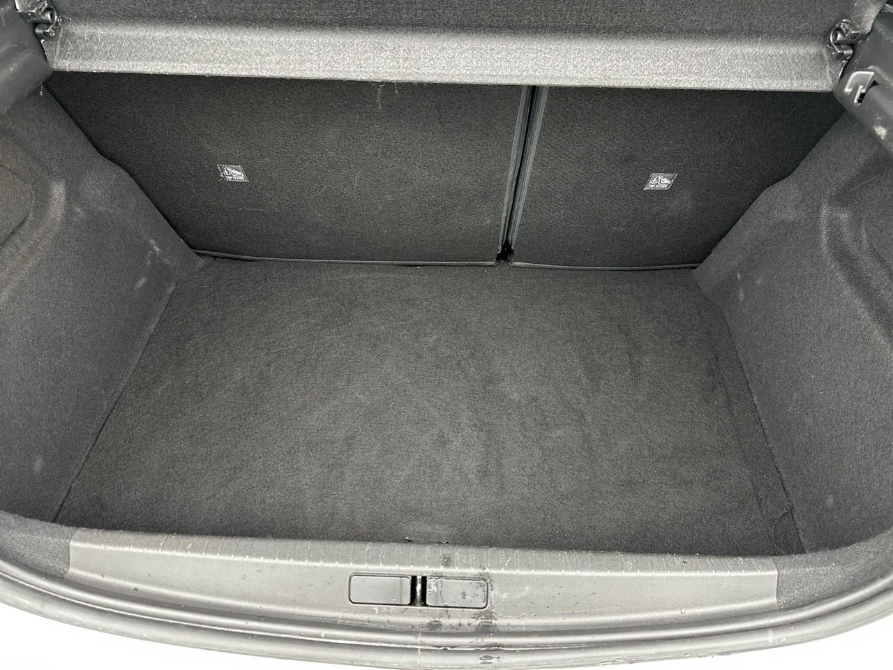 Opel Corsa 1.2 turbo 100 ch bva8 elegance business — photo 6