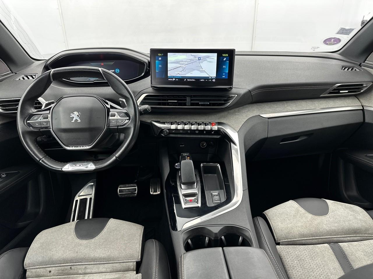 Peugeot 3008 hybrid 225 e-eat8 gt pack — photo 12