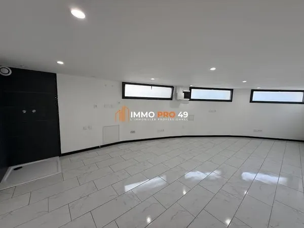 Bureaux 90 m²