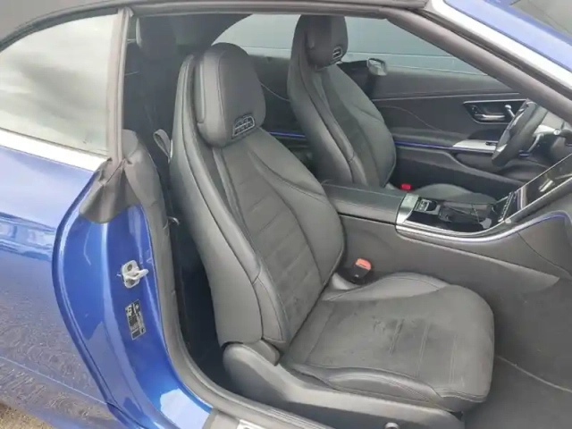 Mercedes Cle 220 d amg line — photo 5