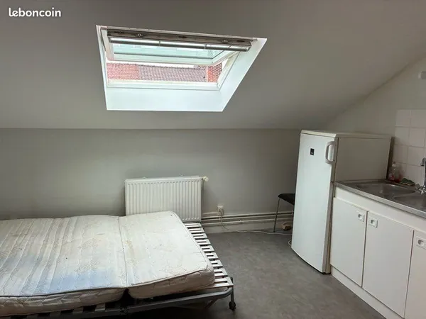 Chambre meublée à louer