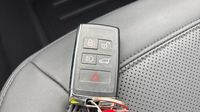 Land-Rover Defender 110 2.0 P300e X-Dynamic HSE — photo 11