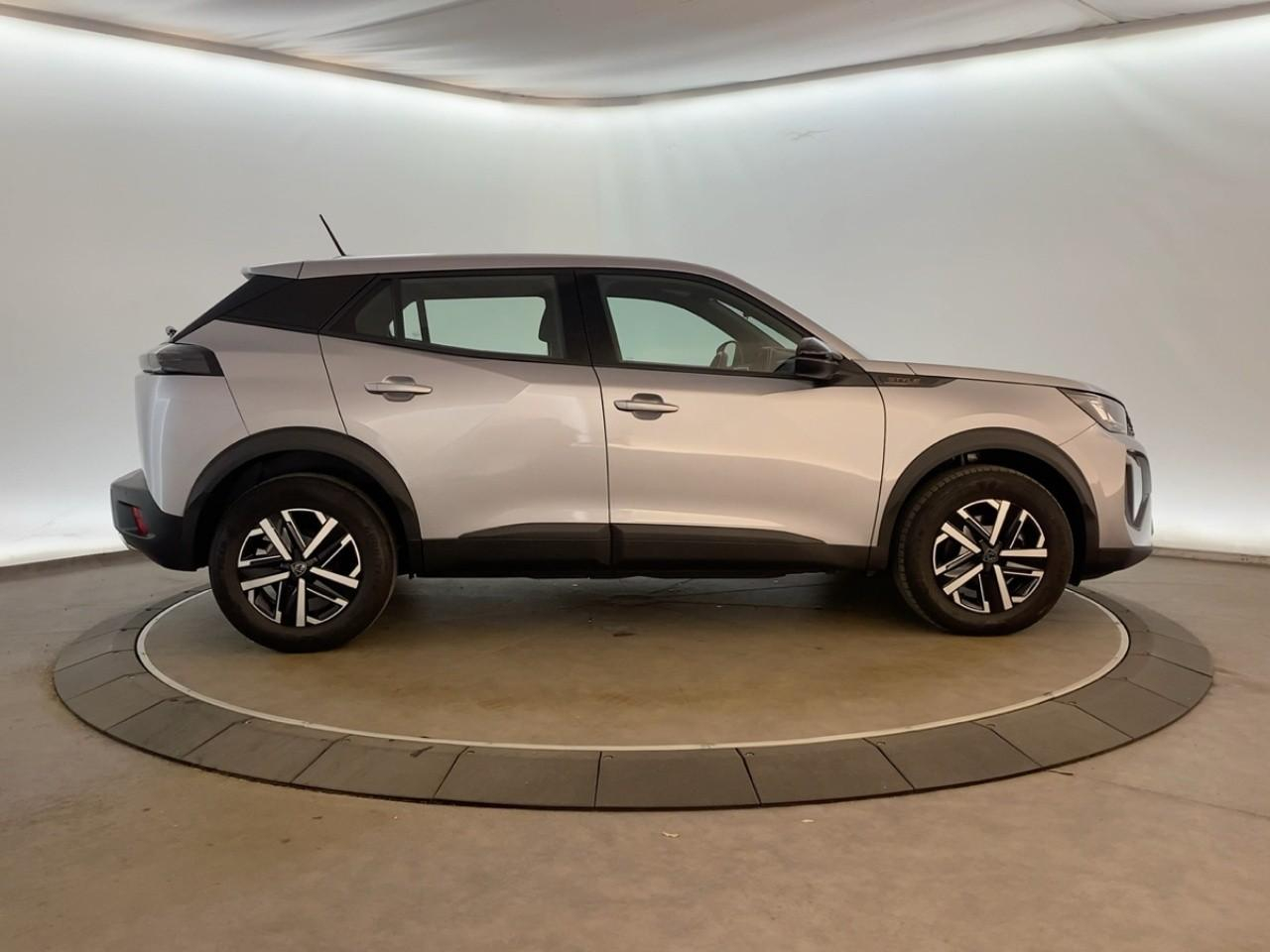 Peugeot 2008 hybrid 136 e-dcs6 style — photo 4