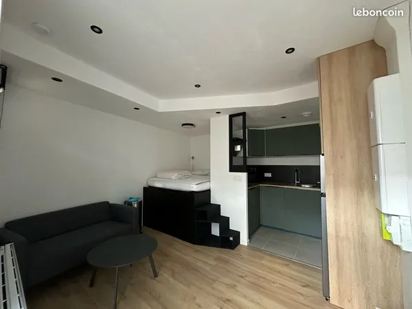 Studio meublé 17m² - proche gare et INSPE